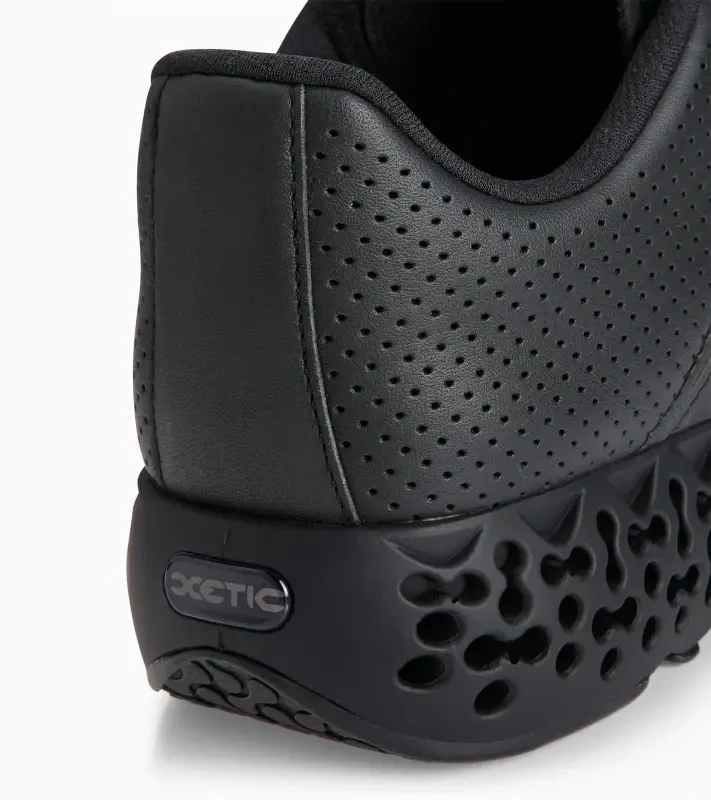 PORSCHE DESIGN Xetic V Sneakers Obuv volnočasová sportovní kožená odlehčená černá