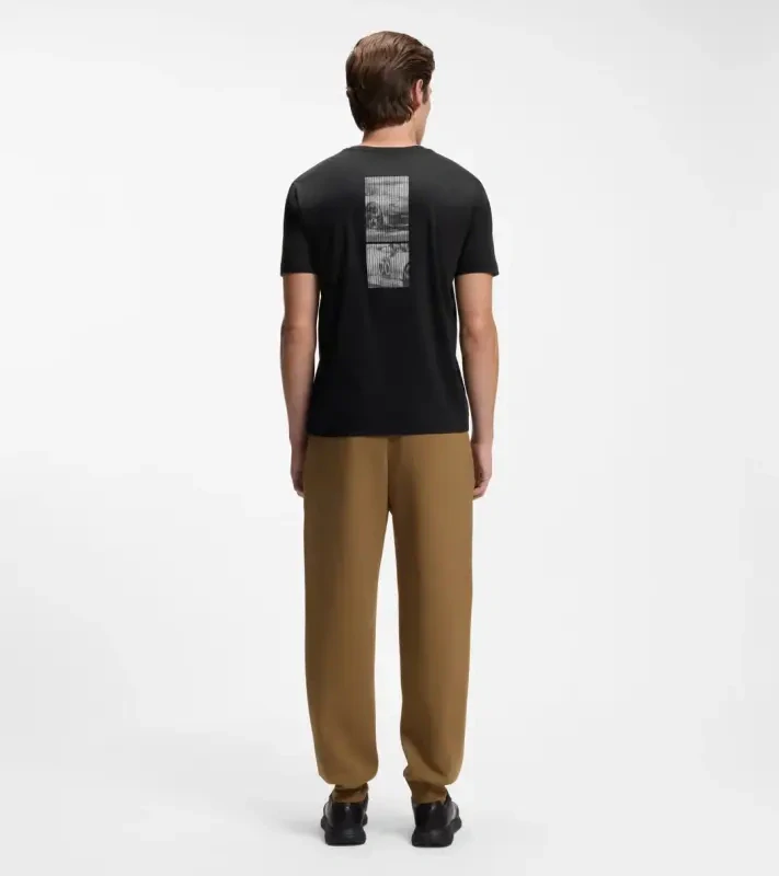 PORSCHE DESIGN Mercerised-cotton T-shirt with gloss logo Porsche x BOSS Tričko z mercerované bavlny s potiskem na zádech a reliéfním logem černá