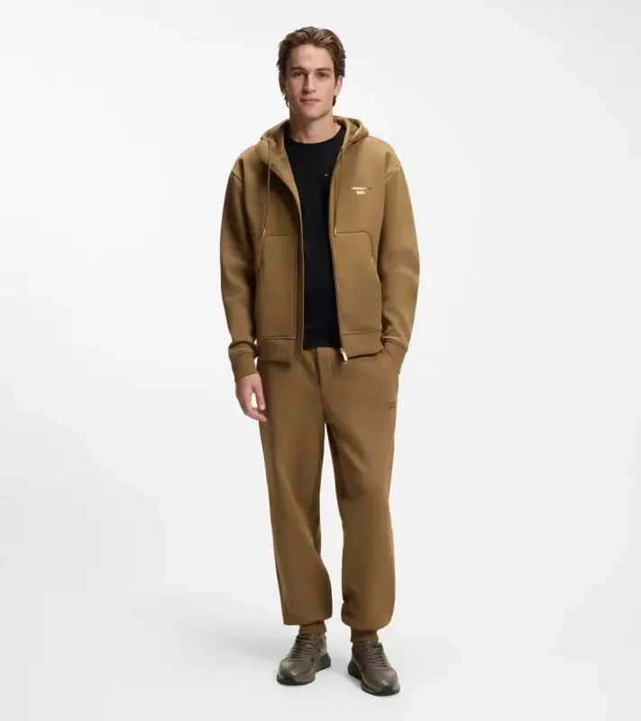PORSCHE DESIGN Leather Sneaker with perforated details Porsche x BOSS Obuv volnočasová neformální kožená s logem hnědá camelka