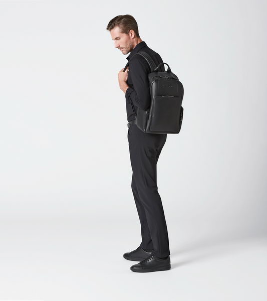 Porsche Design ROADSTER LEATHER BACKPACK S Batoh kožený černá black
