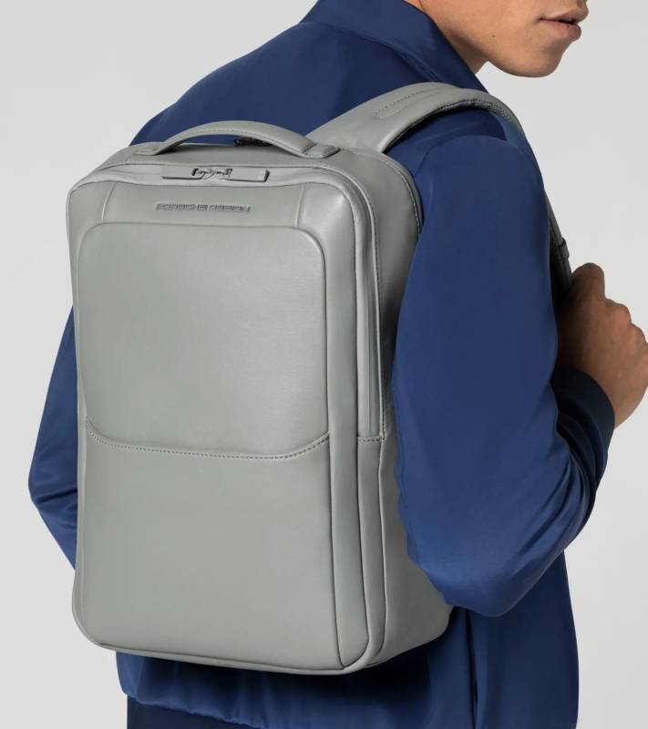 PORSCHE DESIGN Roadster Leather Backpack S1 Batoh menší velikosti kožený manažerský šedý