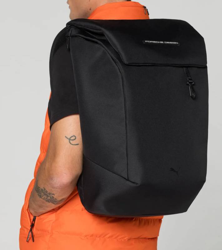 PORSCHE DESIGN Rucksack -  Stylový batoh nejen do města, černá barva