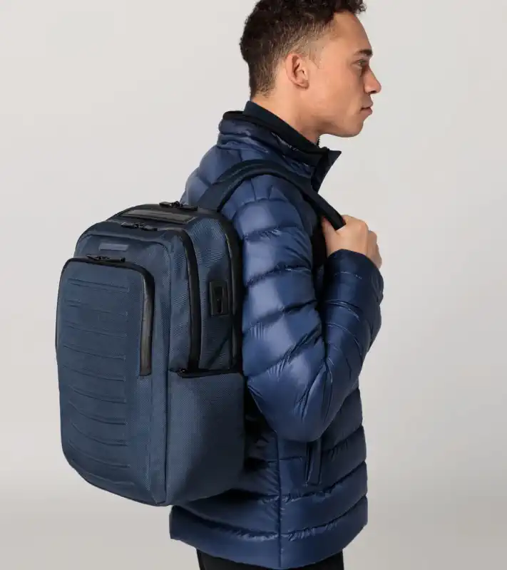 Porsche Design Roadster Pro Backpack L batoh modrý