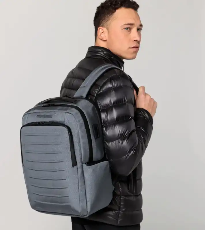 Porsche Design Roadster Pro Backpack L batoh šedý
