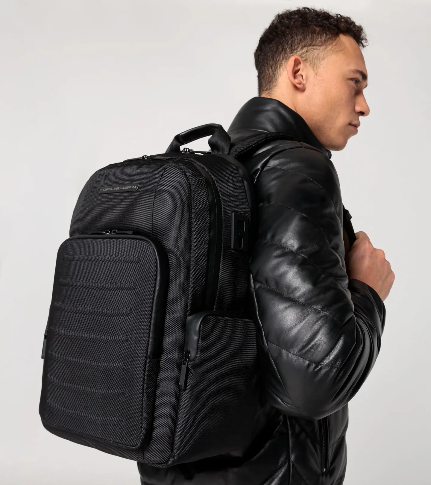 Roadster Pro Backpack M1 batoh černý