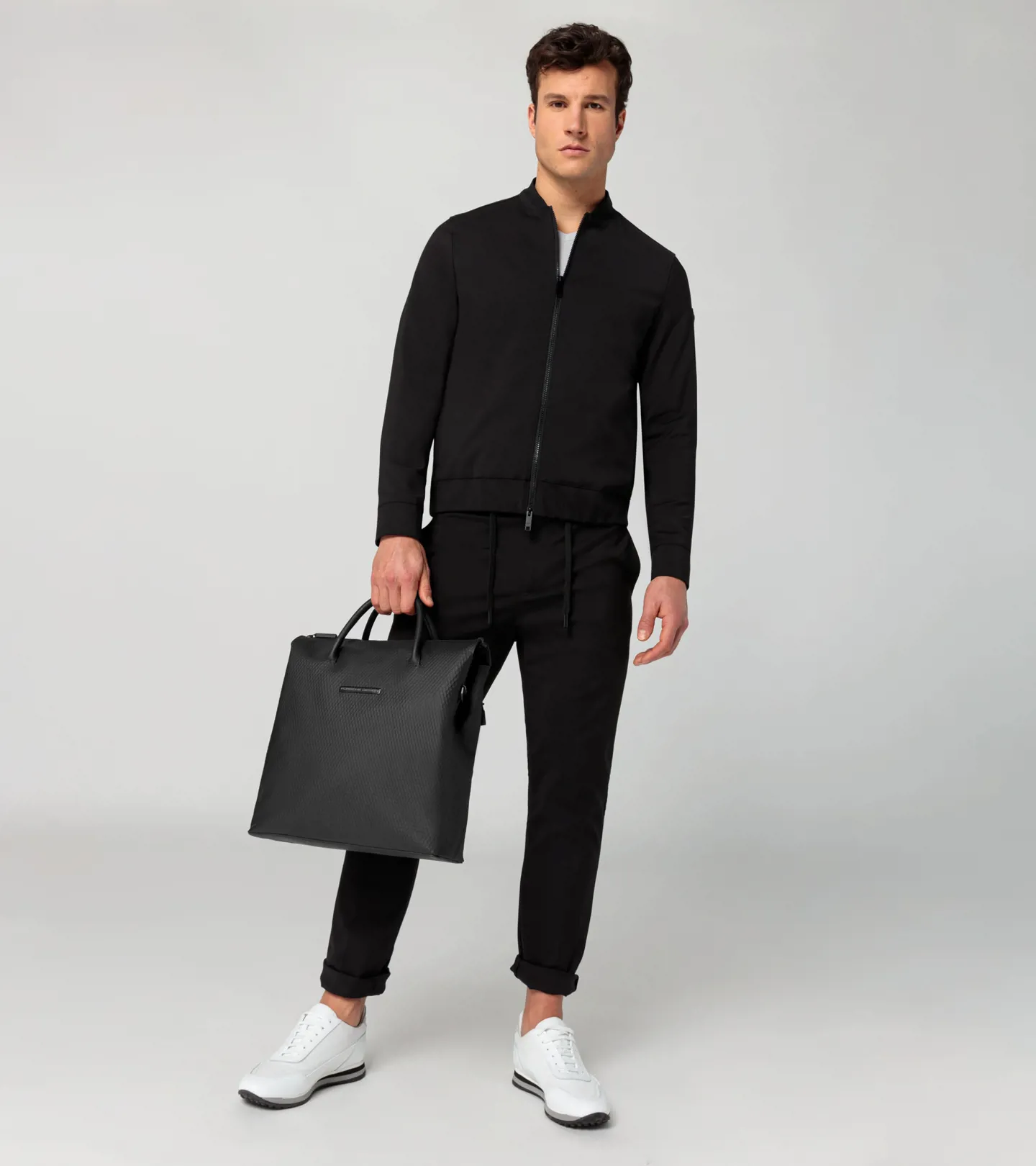 PORSCHE DESIGN Studio Tote Bag Prostorná unisex taška v setu s malou etují černá
