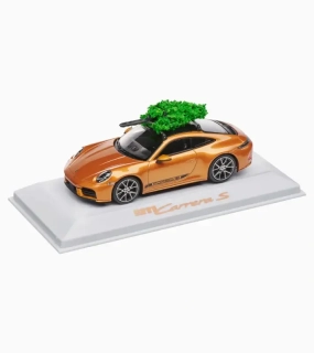 PORSCHE 911 Carrera (992.2) Christmas tree Model 1:43 s vánočním stromečkem v barvě zlaté